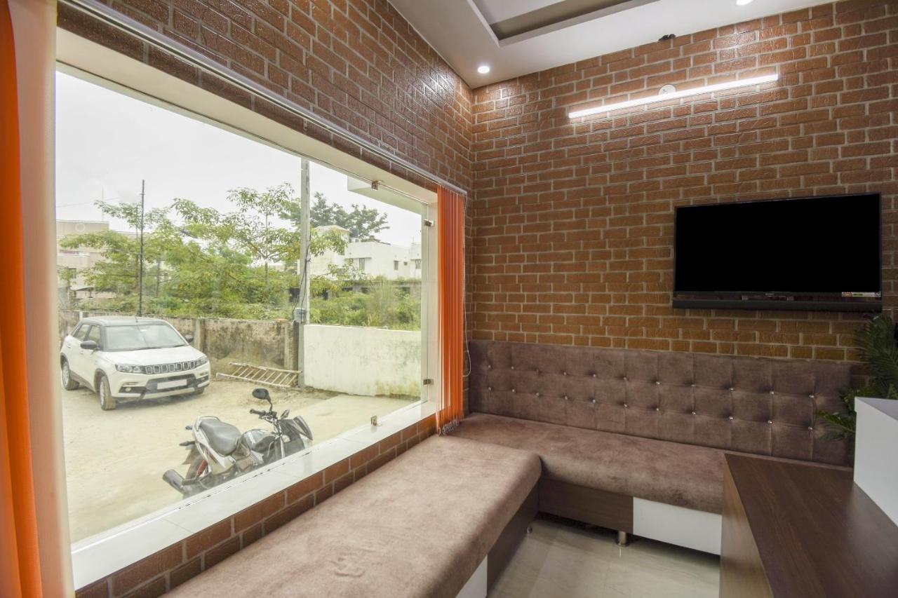 Flagship 75751 Hotel Surya Bahadrabad Dış mekan fotoğraf